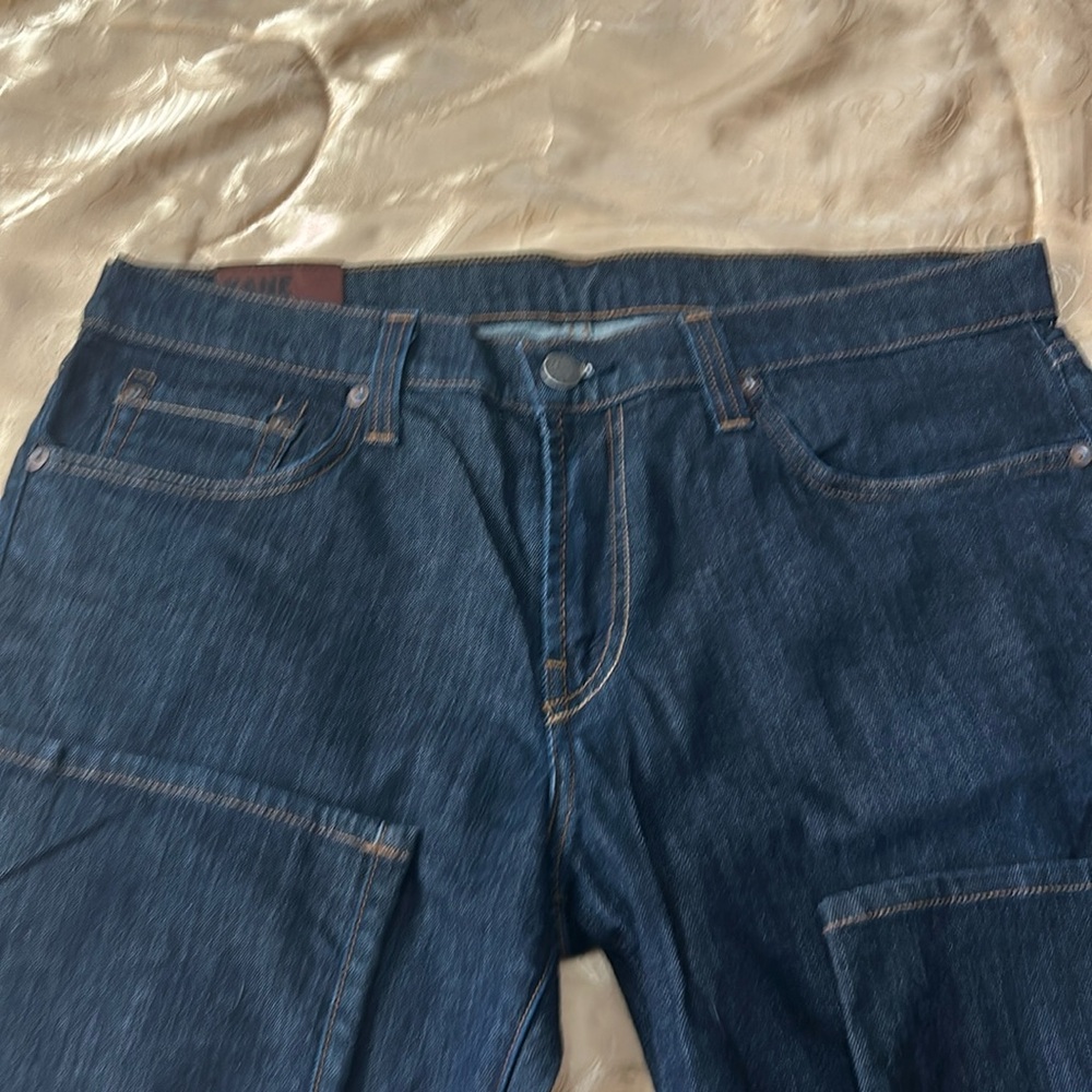 J Brand Men’s Jeans. Distilled Slim Straight. Size: 37x34